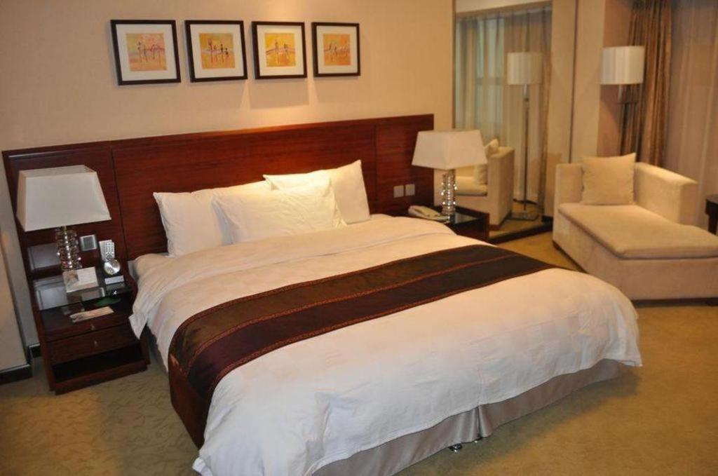 Ramada Plaza Shenyang Citycenter Zewnętrze zdjęcie